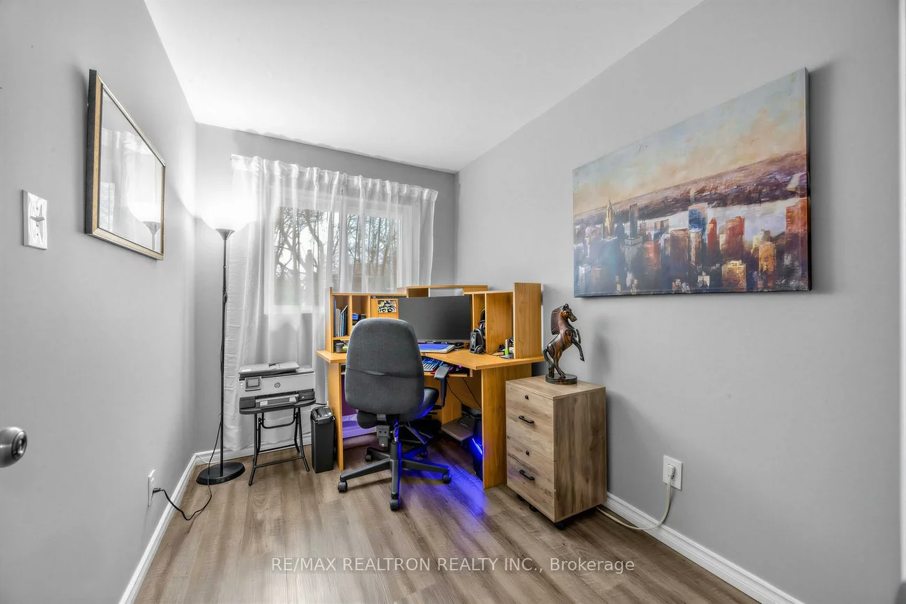 6699, Falconer, Streetsville, Mississauga