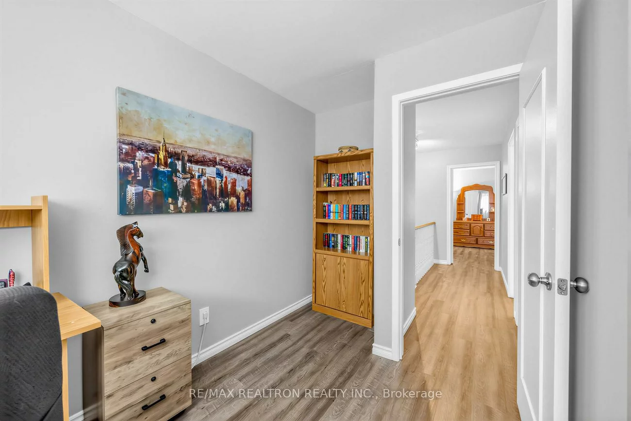 6699, Falconer, Streetsville, Mississauga