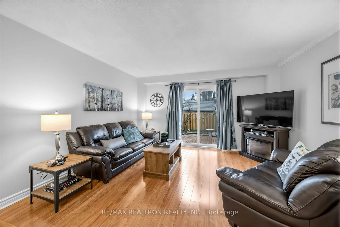 6699, Falconer, Streetsville, Mississauga