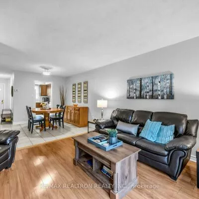 6699, Falconer, Streetsville, Mississauga