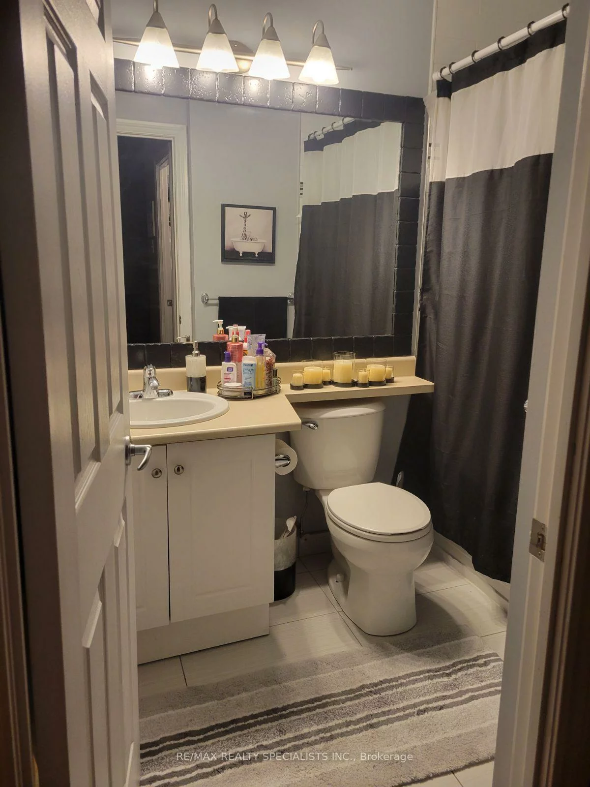 3504, Hurontario, Fairview, Mississauga