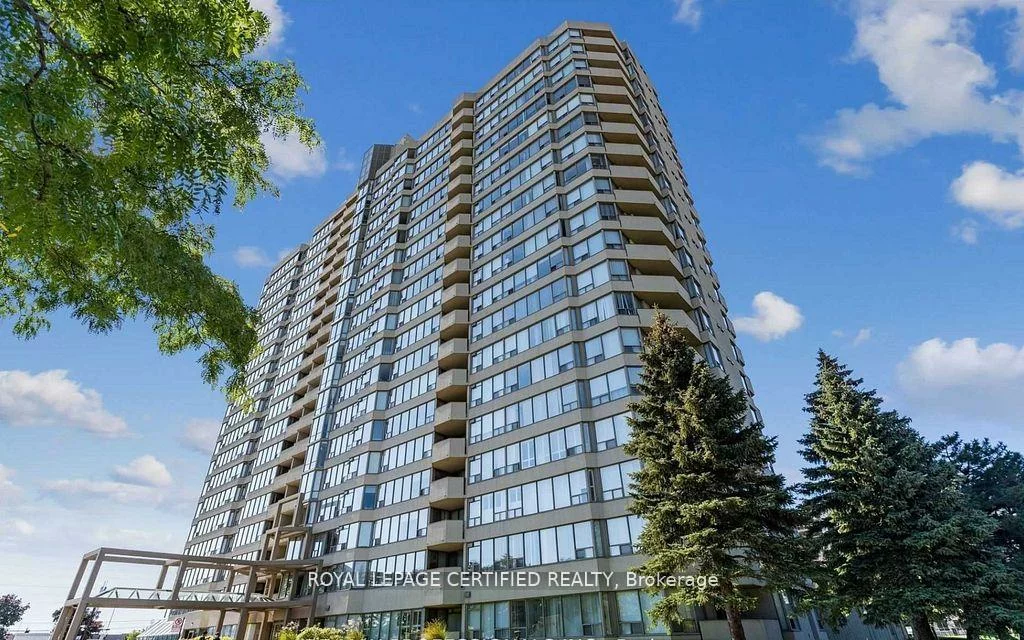 700, Constellation, Hurontario, Mississauga