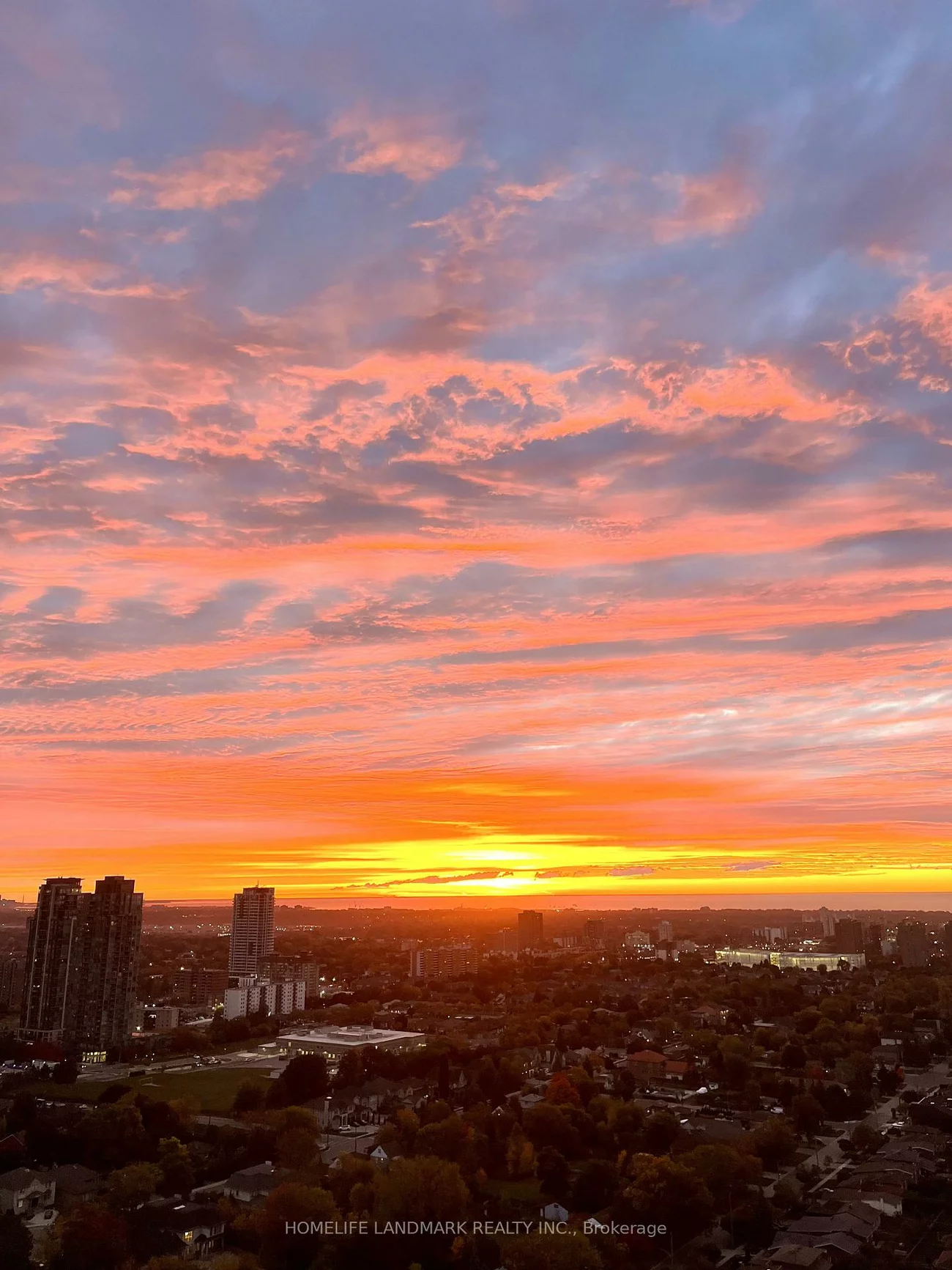 225, Webb, City Centre, Mississauga