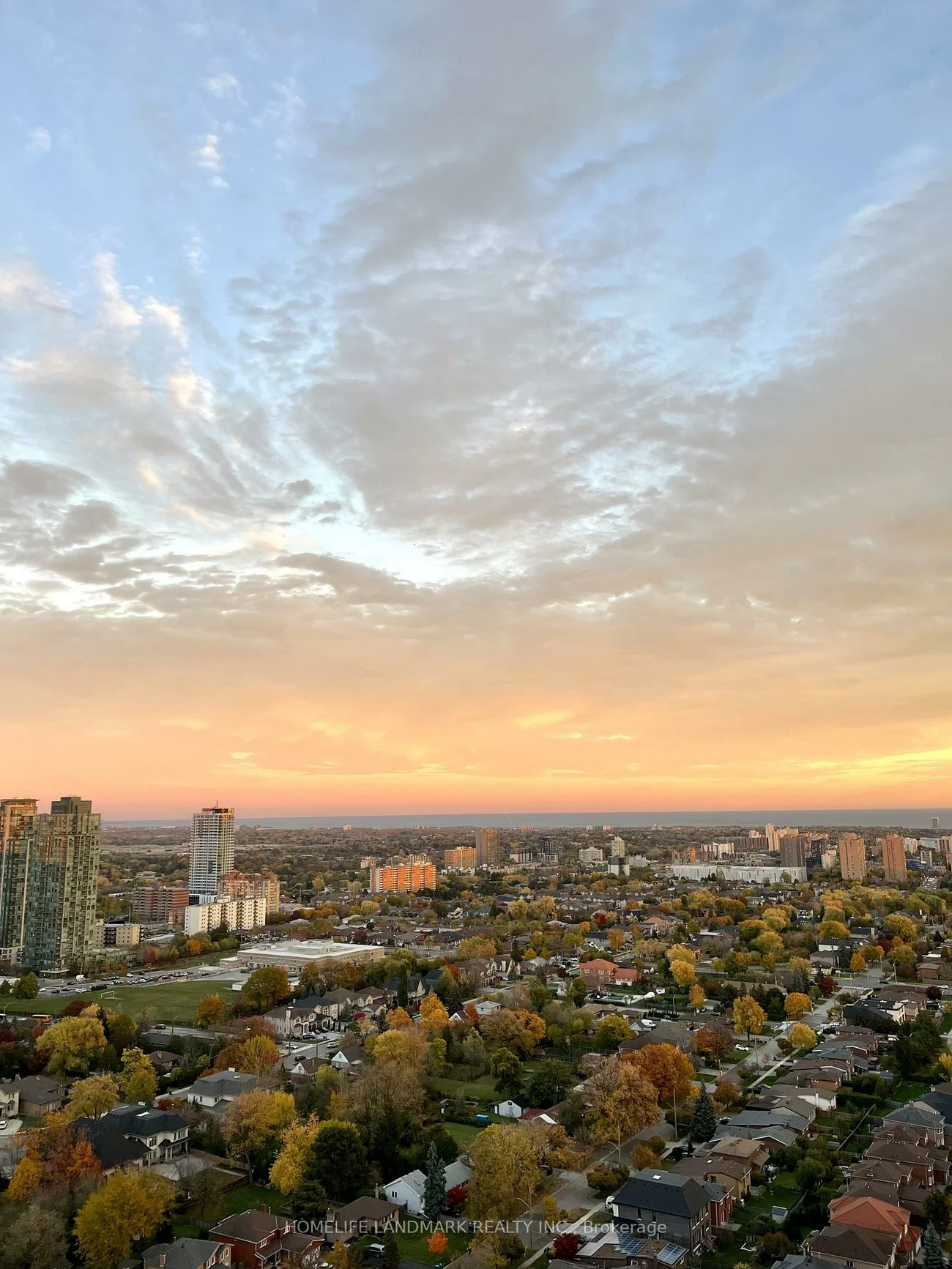 225, Webb, City Centre, Mississauga