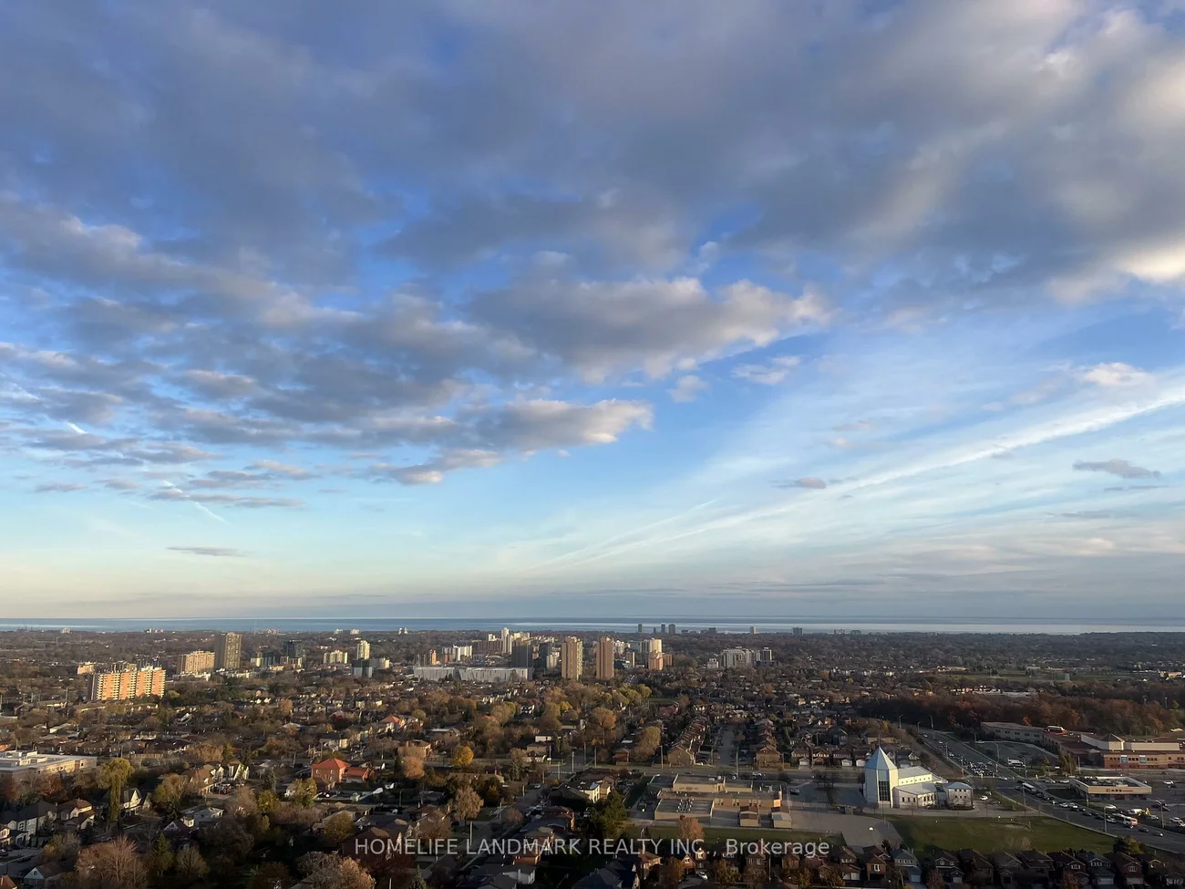 225, Webb, City Centre, Mississauga