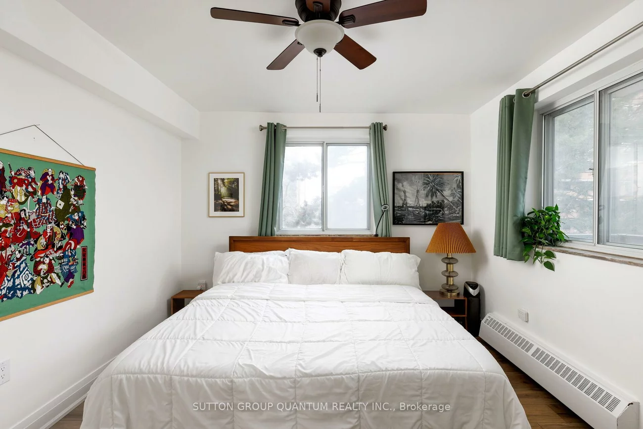 15, Elizabeth, Port Credit, Mississauga