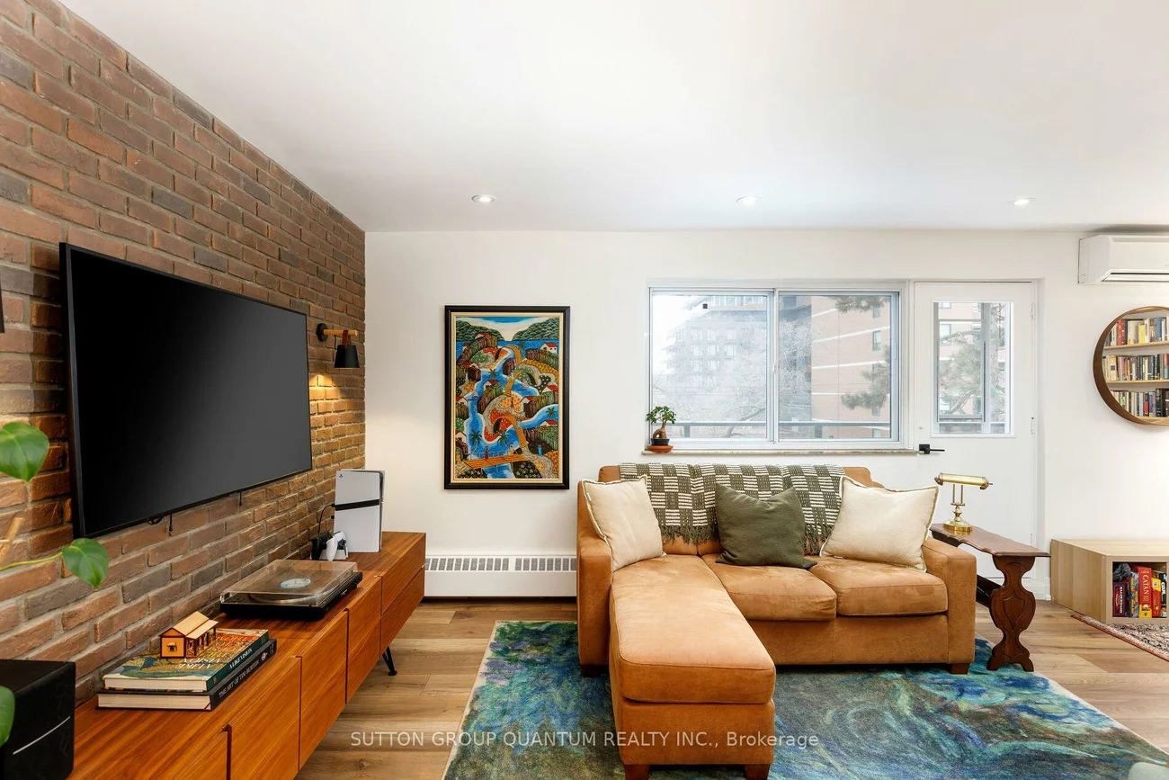 15, Elizabeth, Port Credit, Mississauga