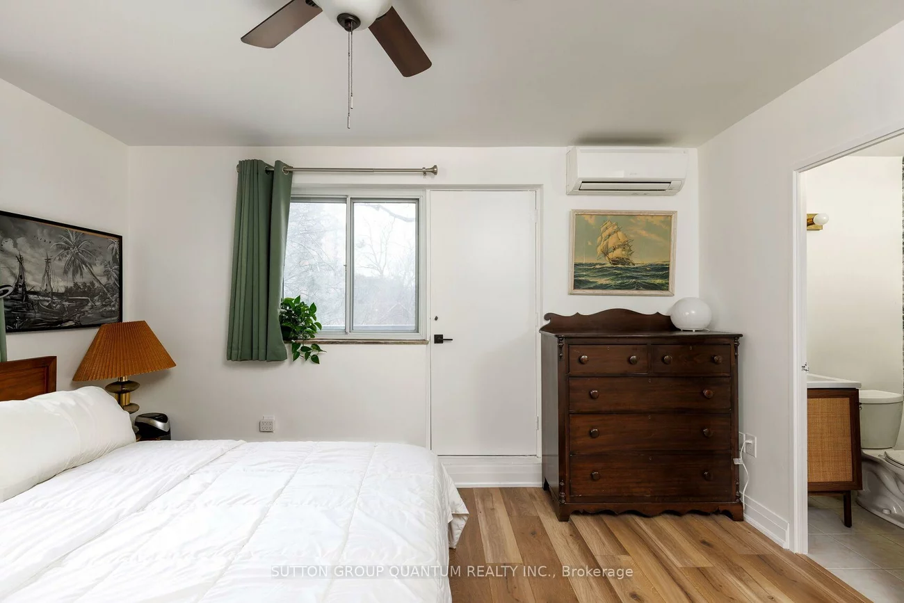 15, Elizabeth, Port Credit, Mississauga