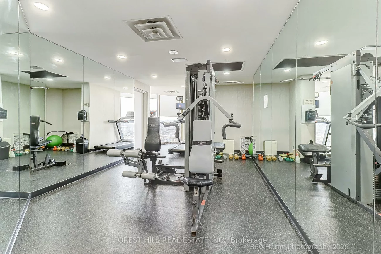 45, Kingsbridge Garden, Hurontario, Mississauga