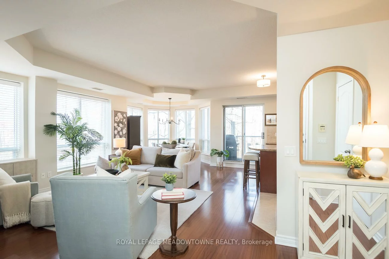 483, Faith, Hurontario, Mississauga