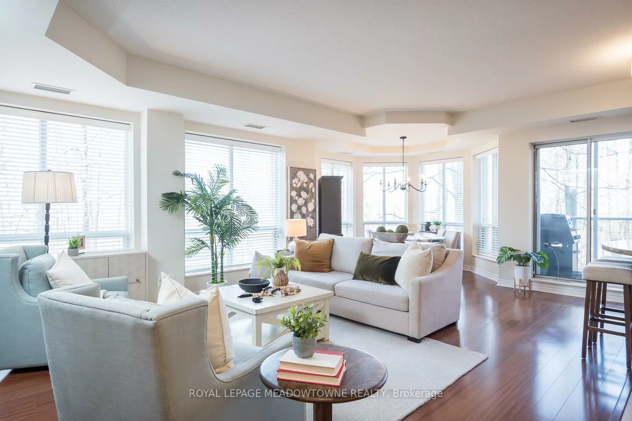 483, Faith, Hurontario, Mississauga