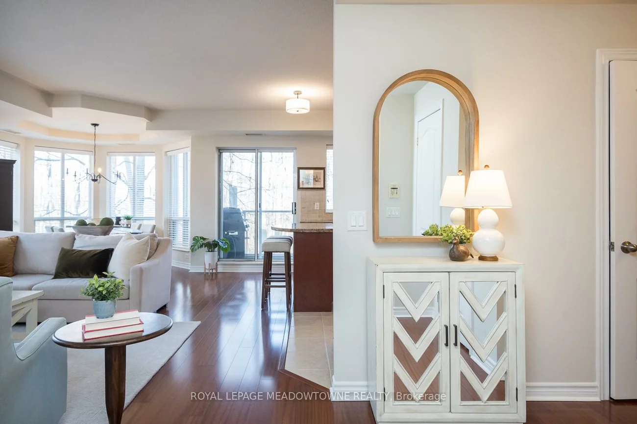 483, Faith, Hurontario, Mississauga