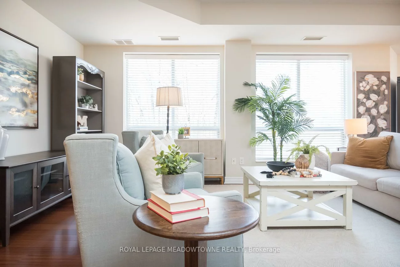 483, Faith, Hurontario, Mississauga