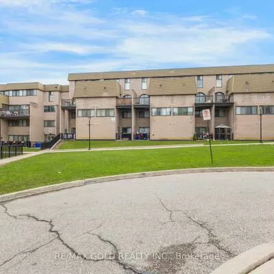 2095, Roche, Sheridan, Mississauga