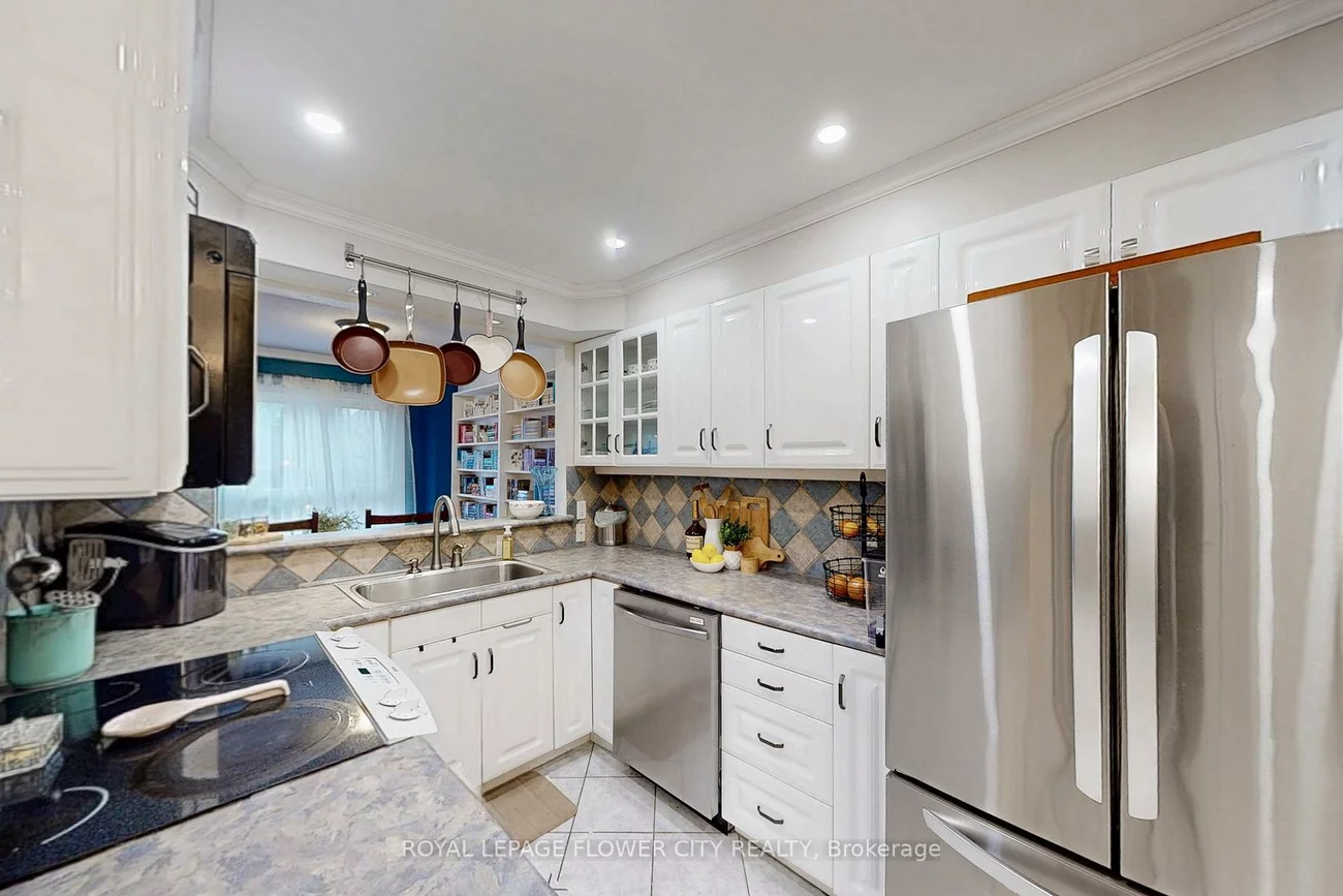 3350, Hornbeam, Erin Mills, Mississauga