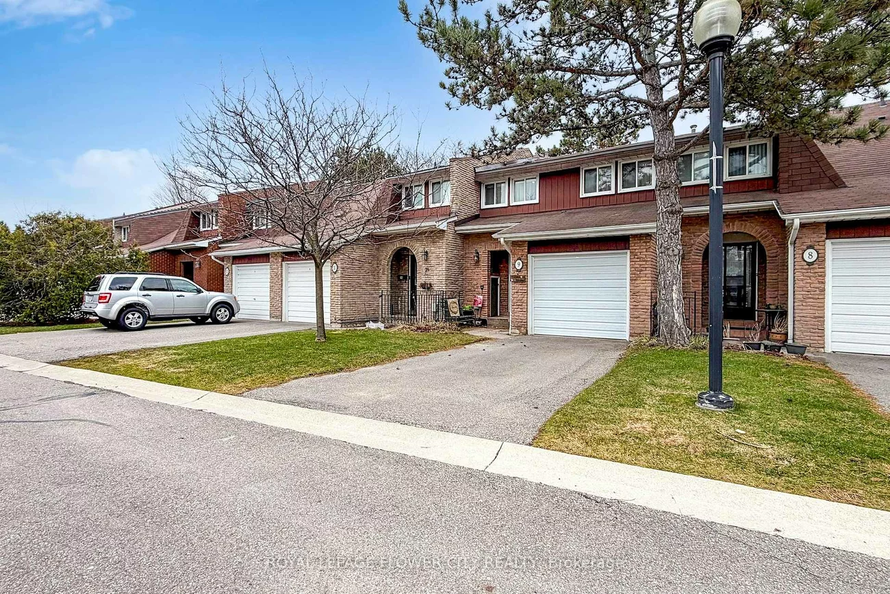 3350, Hornbeam, Erin Mills, Mississauga
