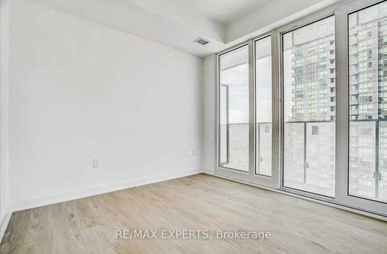 3900, Confederation, City Centre, Mississauga