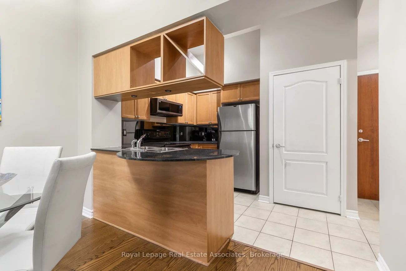 330, Princess Royal, City Centre, Mississauga