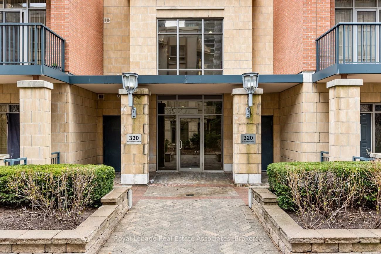 330, Princess Royal, City Centre, Mississauga