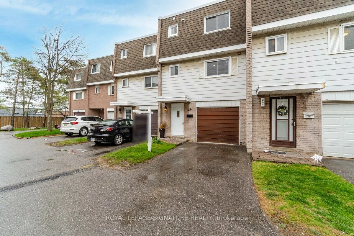830, Westlock, Erindale, Mississauga