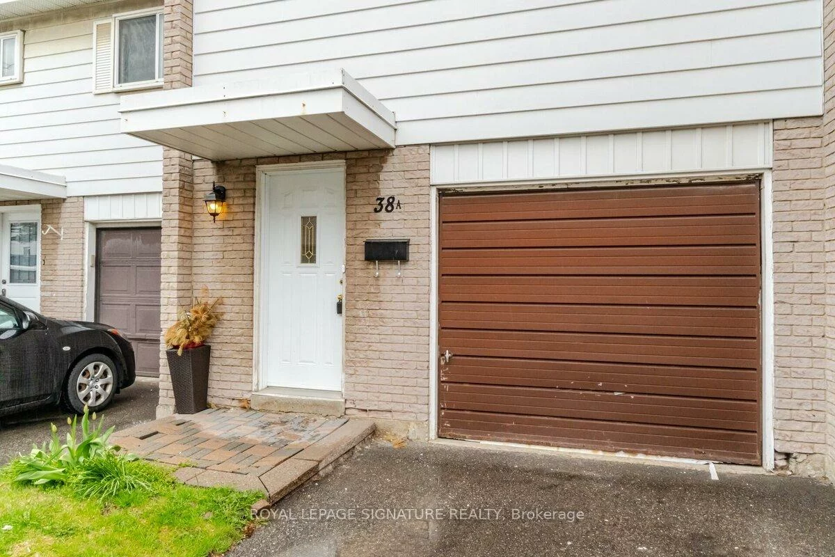 830, Westlock, Erindale, Mississauga