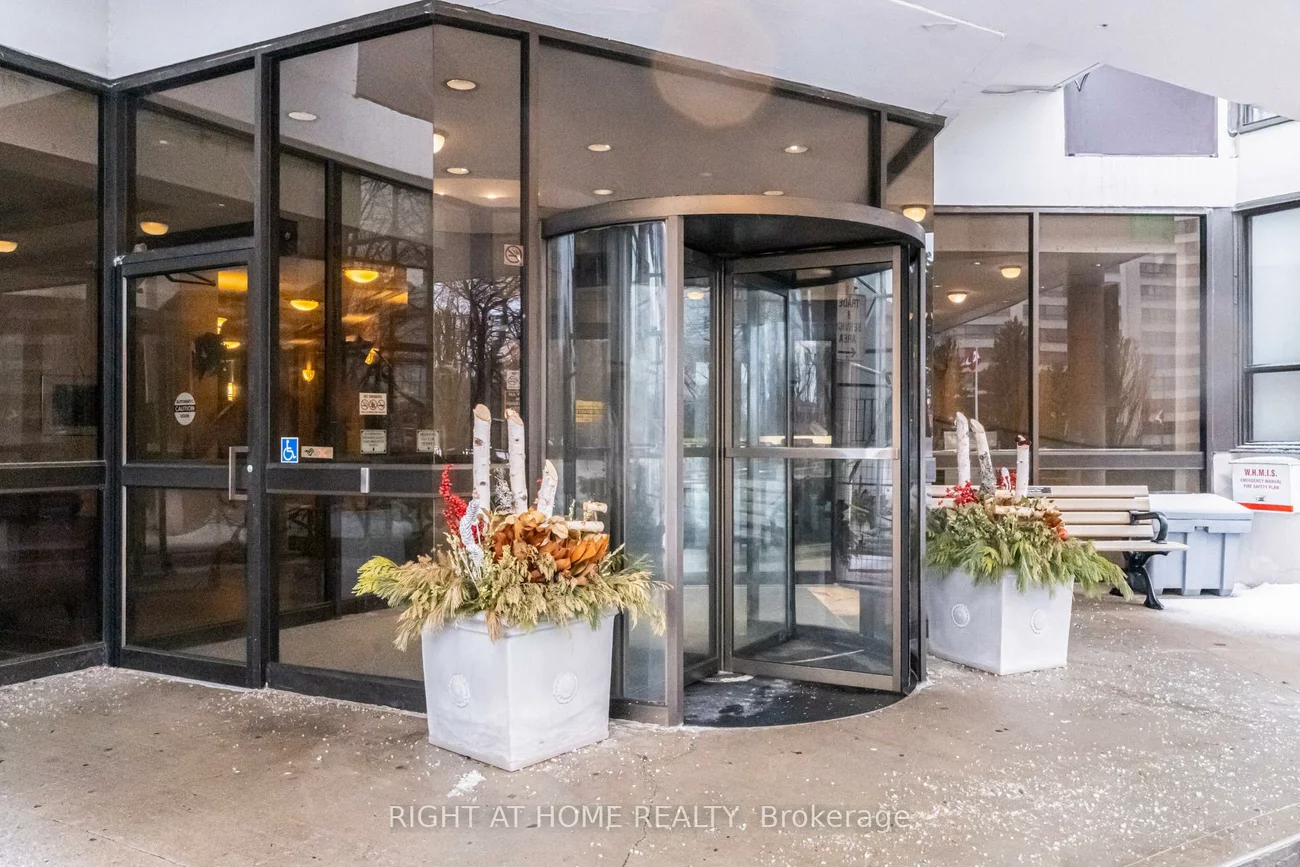 1333, Bloor, Applewood, Mississauga