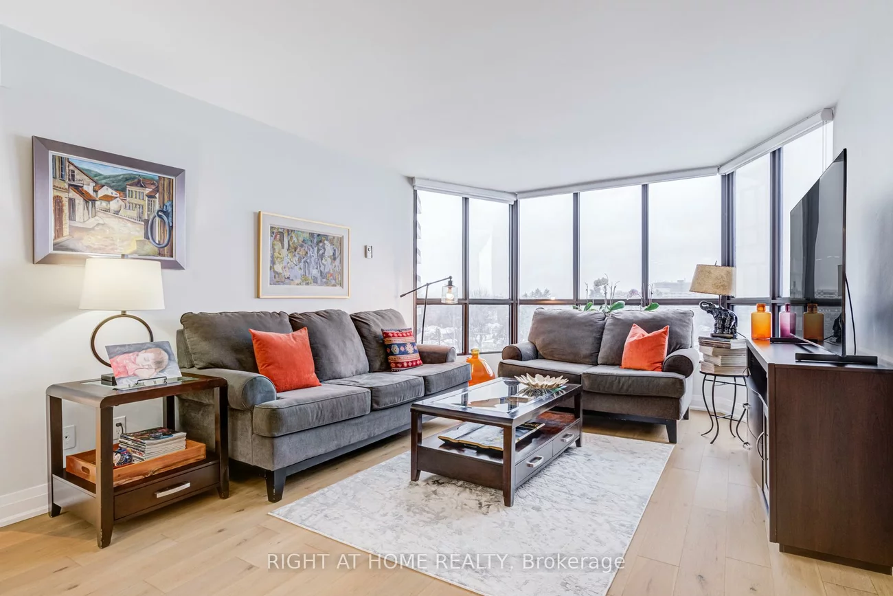 1333, Bloor, Applewood, Mississauga