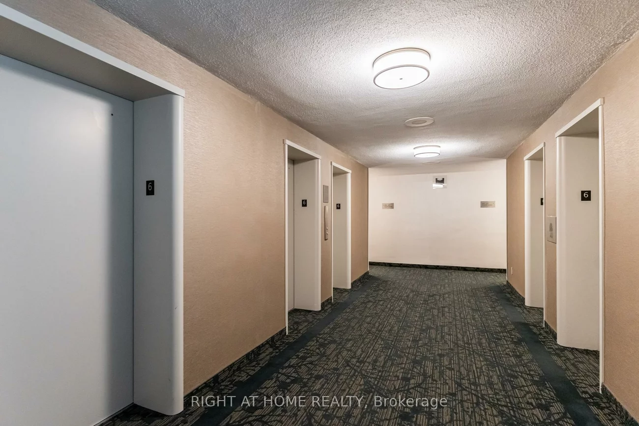 1333, Bloor, Applewood, Mississauga