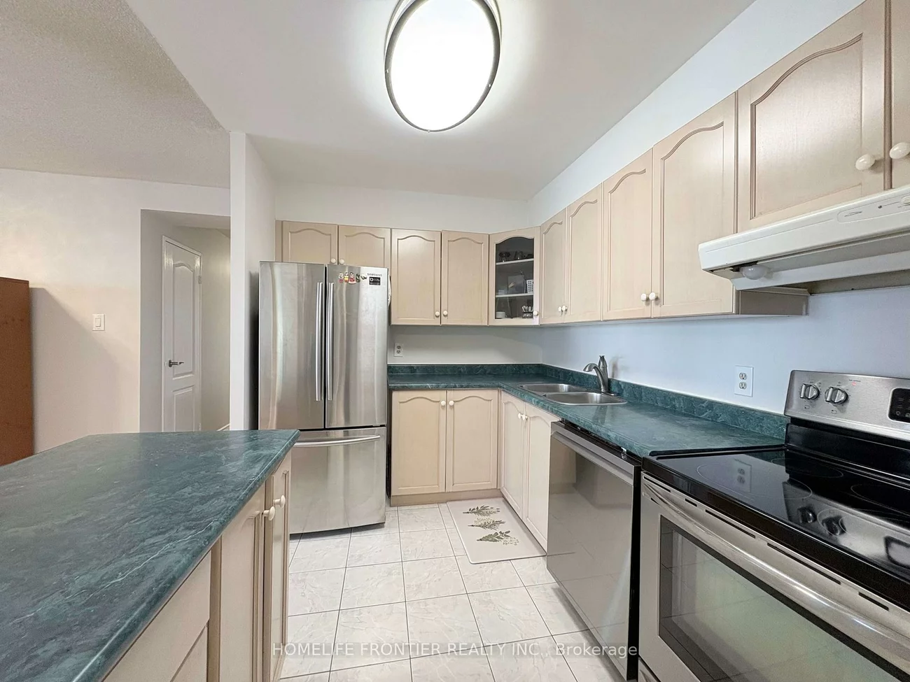 1580, Mississauga Vly, Mississauga Valleys, Mississauga