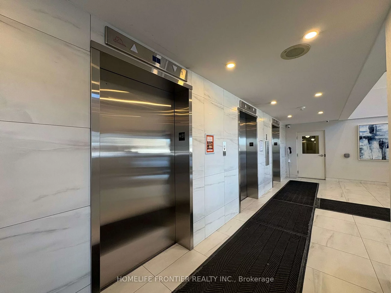 1580, Mississauga Vly, Mississauga Valleys, Mississauga