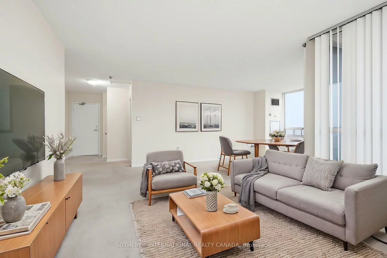 75, King, Cooksville, Mississauga
