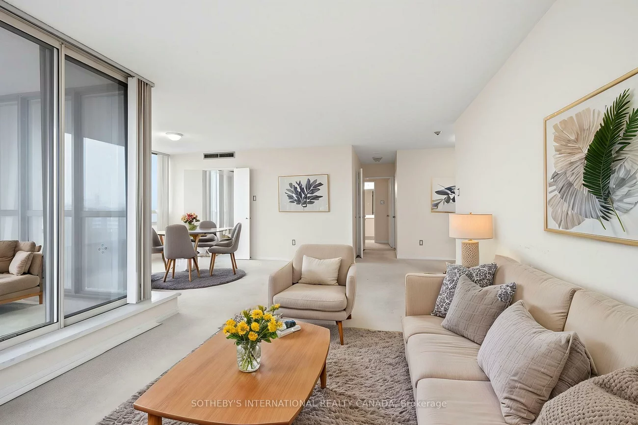 75, King, Cooksville, Mississauga