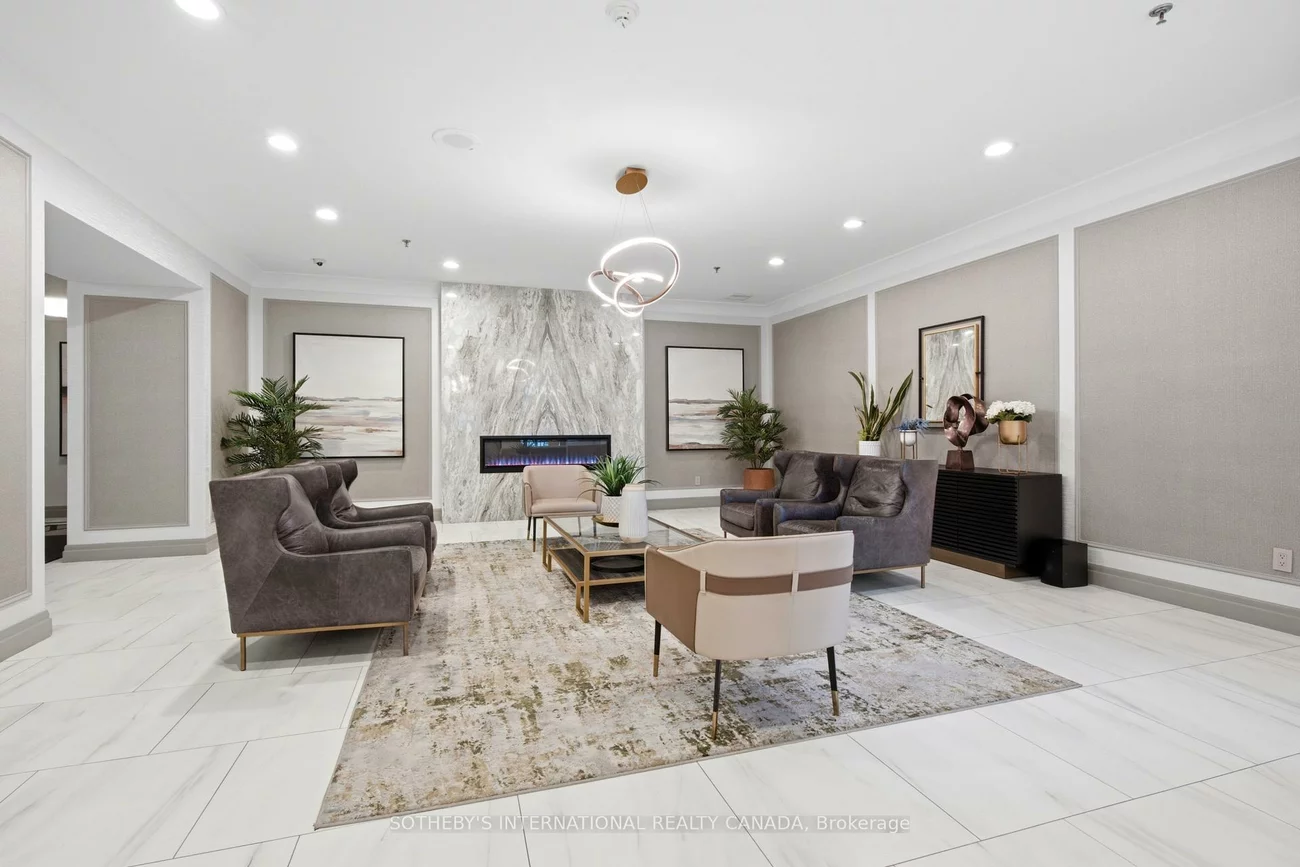 75, King, Cooksville, Mississauga
