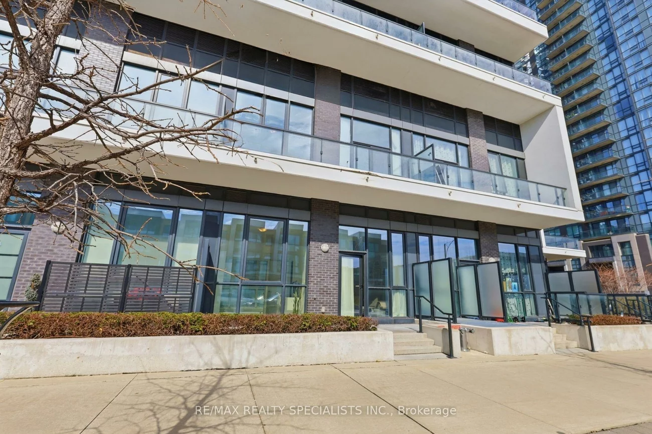 65, Watergarden, Hurontario, Mississauga