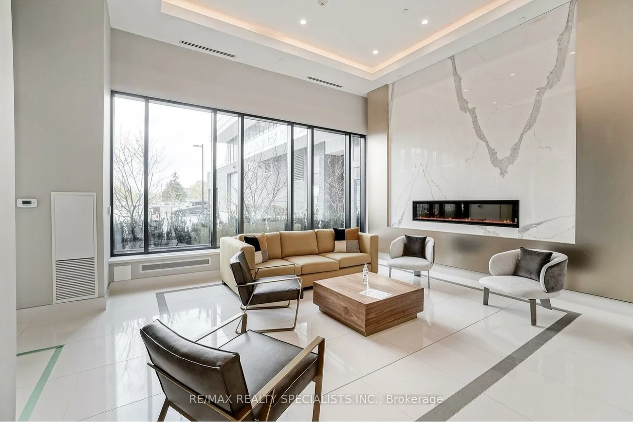 65, Watergarden, Hurontario, Mississauga