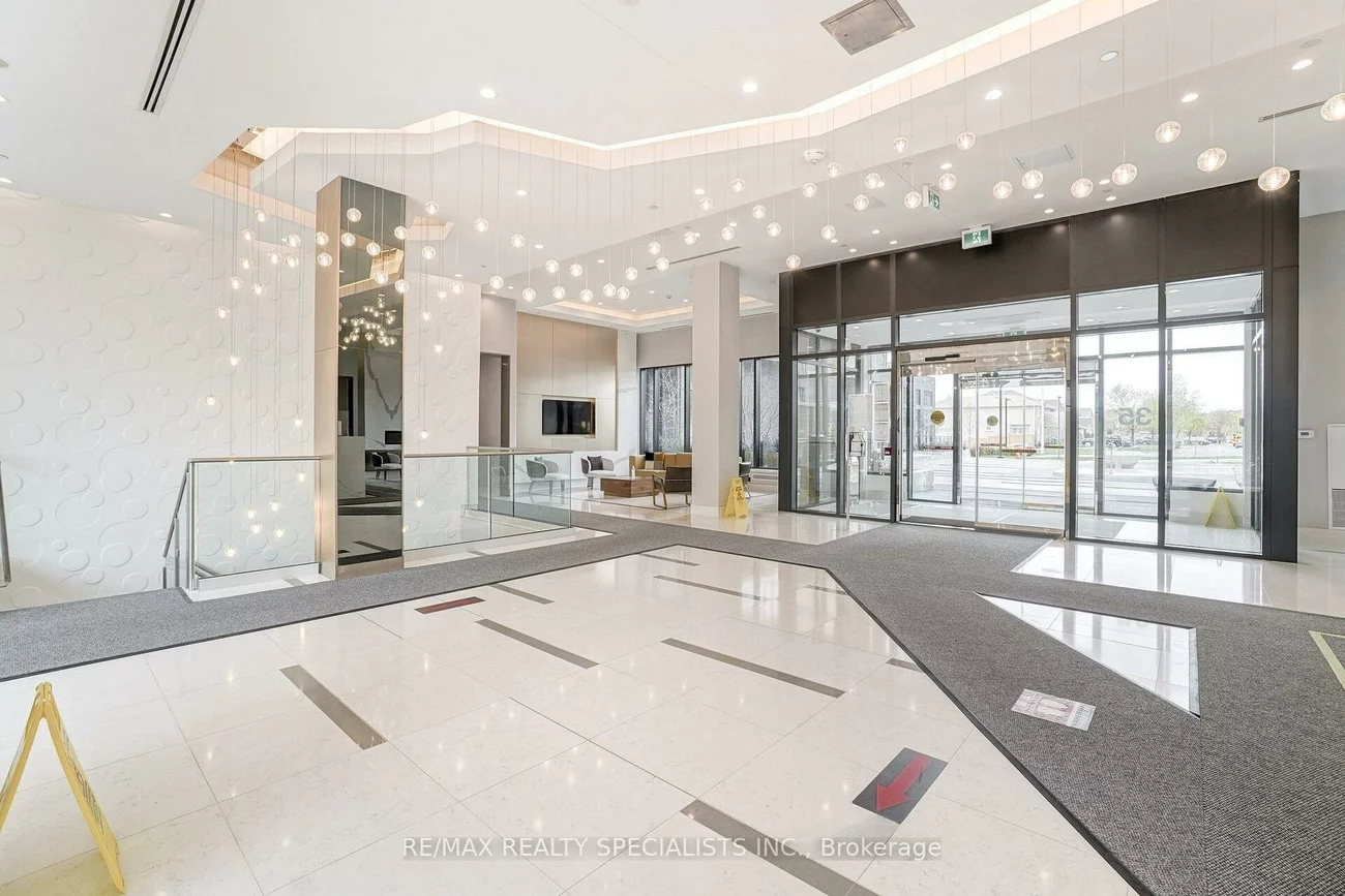 65, Watergarden, Hurontario, Mississauga