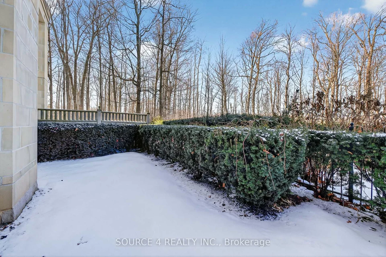 483, Faith, Hurontario, Mississauga