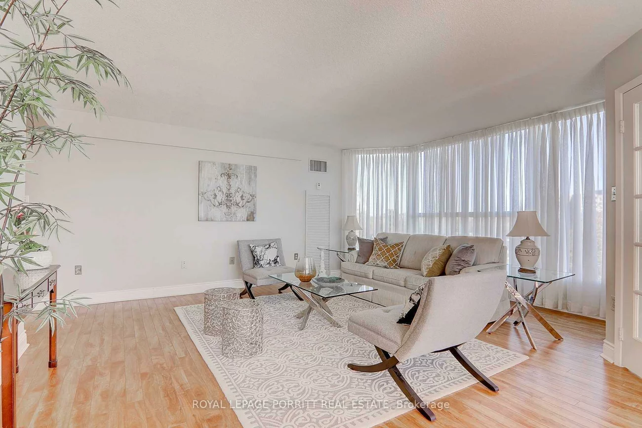 1271, Walden, Clarkson, Mississauga