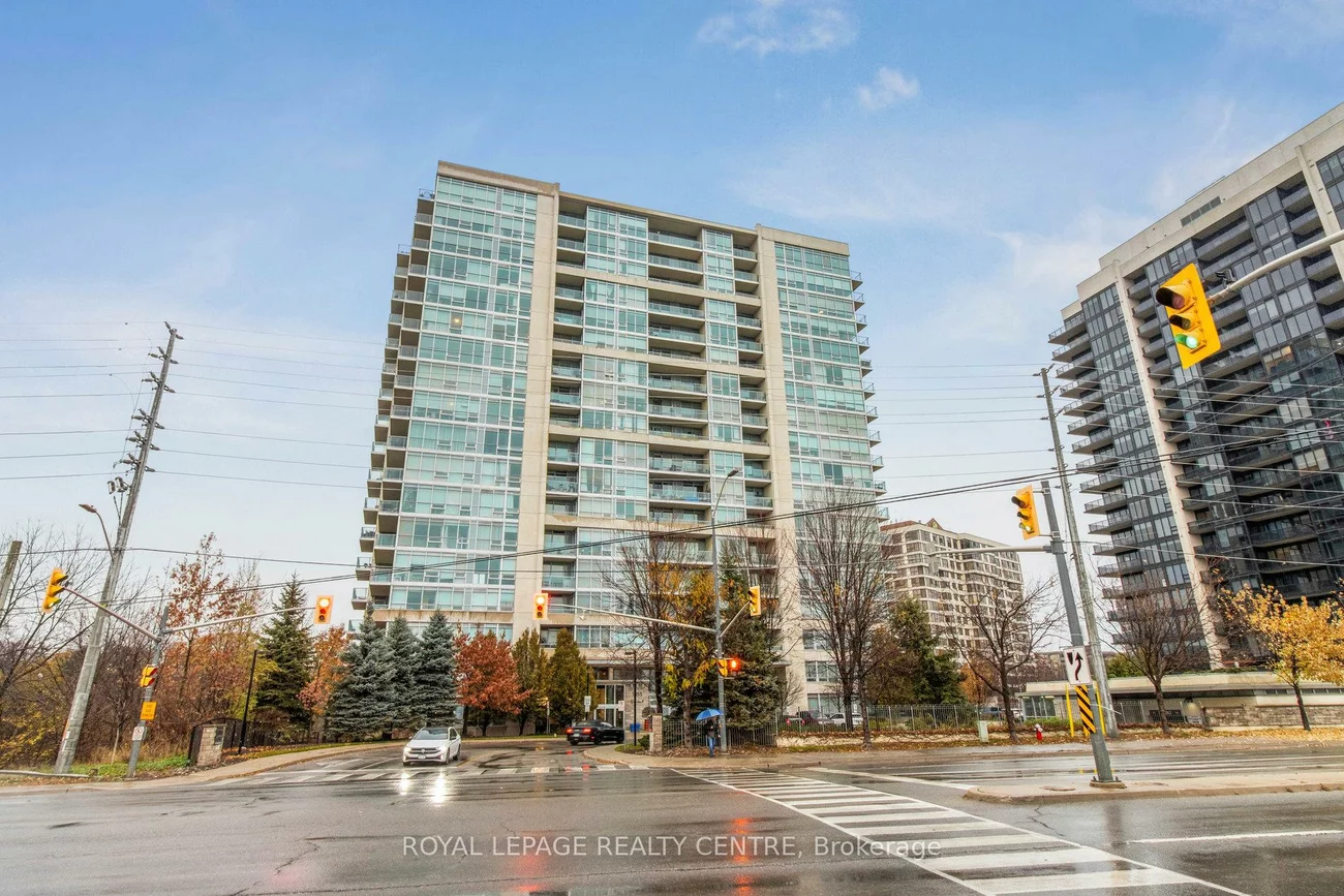 1055, Southdown, Clarkson, Mississauga
