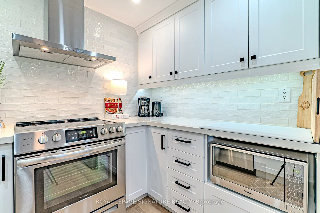 550, Webb, City Centre, Mississauga