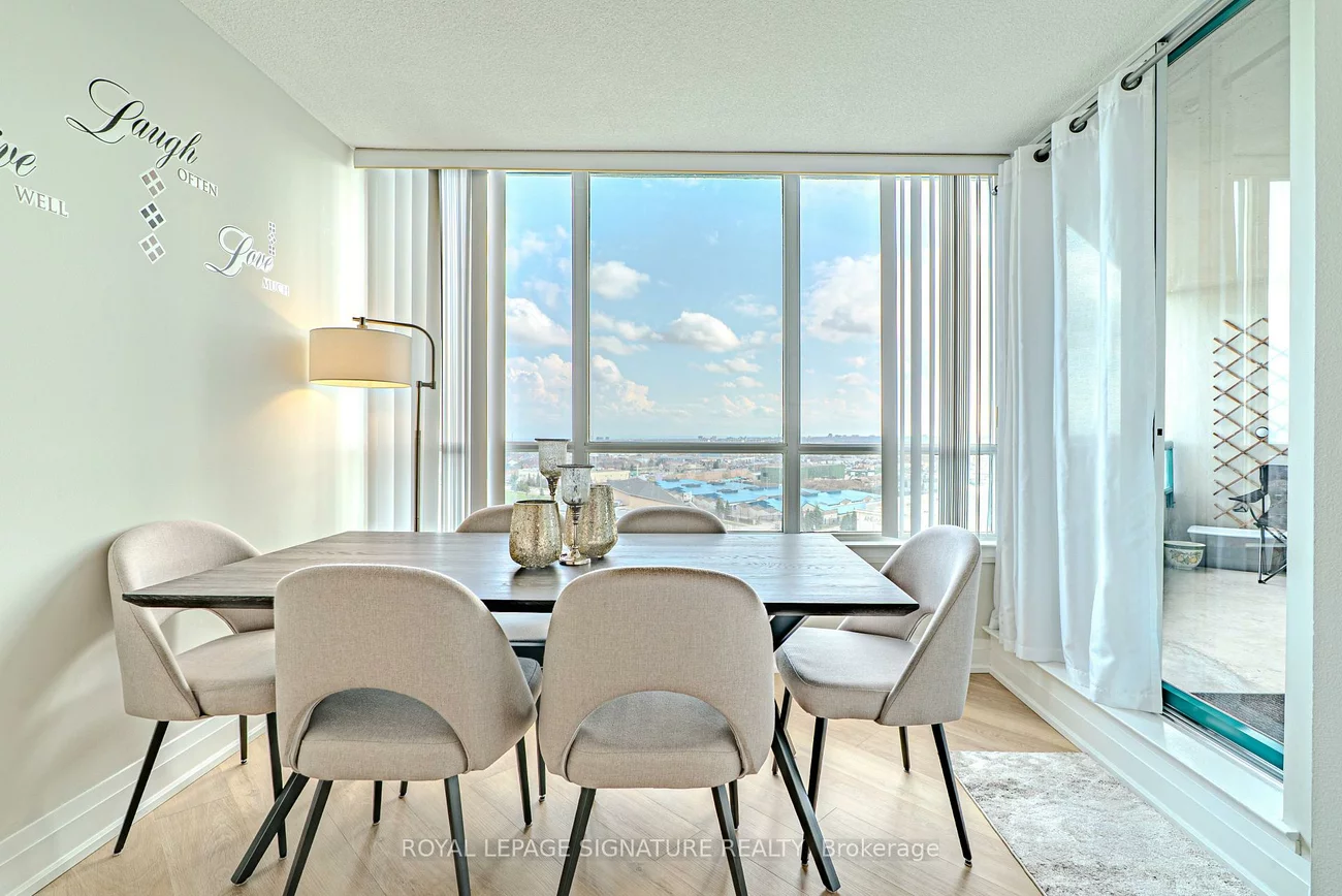 550, Webb, City Centre, Mississauga