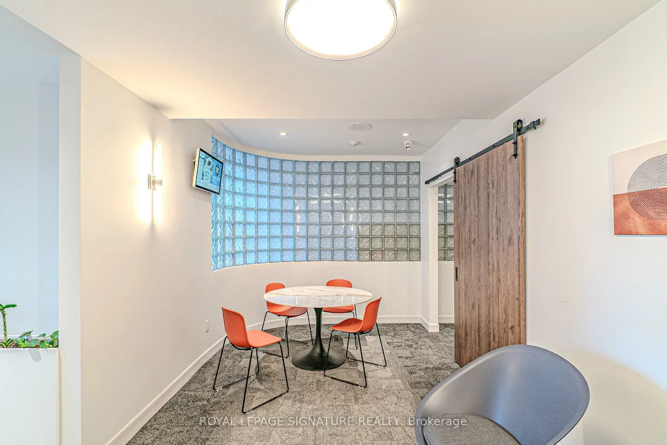 550, Webb, City Centre, Mississauga