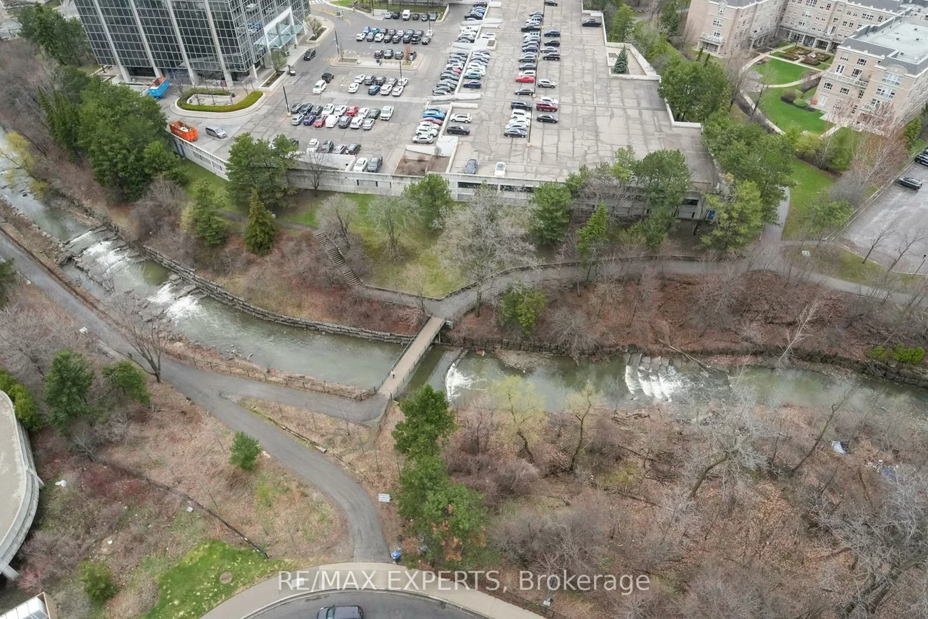 80, Absolute, City Centre, Mississauga