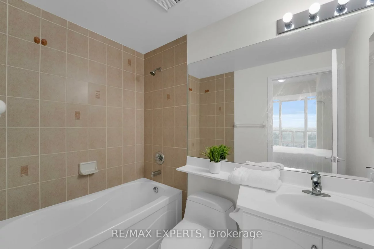 80, Absolute, City Centre, Mississauga