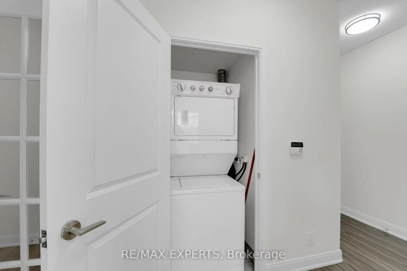 80, Absolute, City Centre, Mississauga