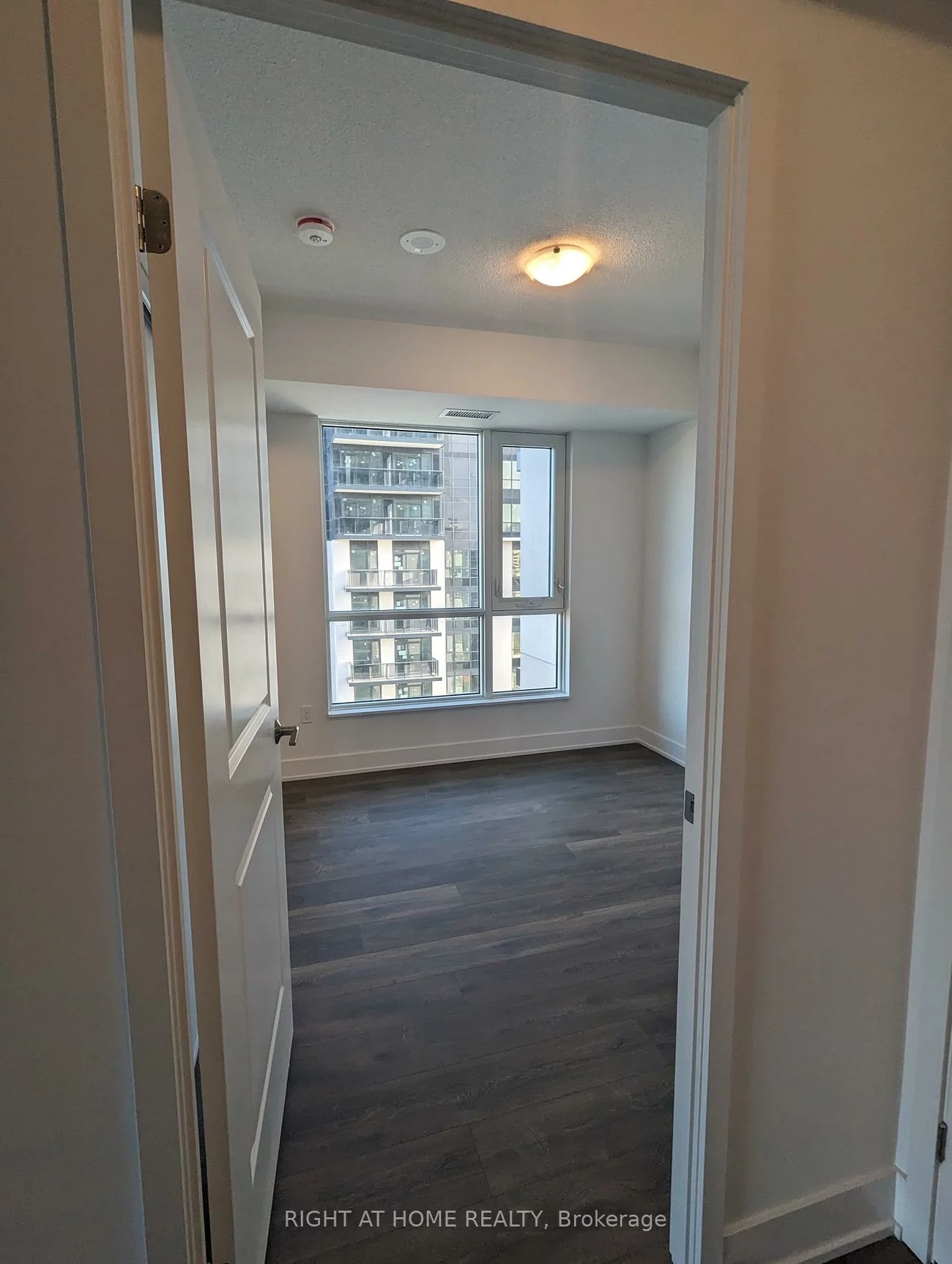 202, Burnhamthorpe, Mississauga Valleys, Mississauga