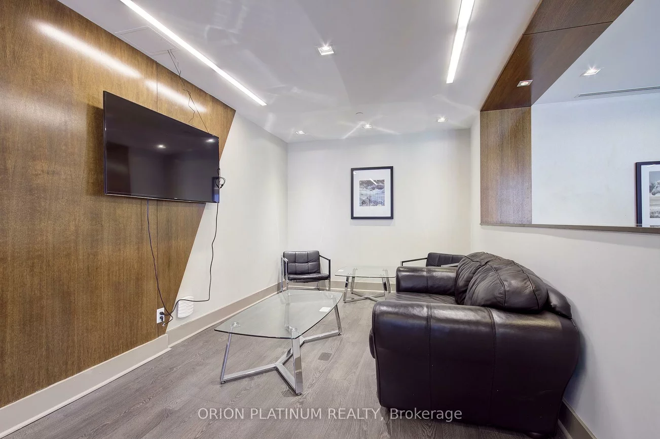 55, Eglinton, Hurontario, Mississauga