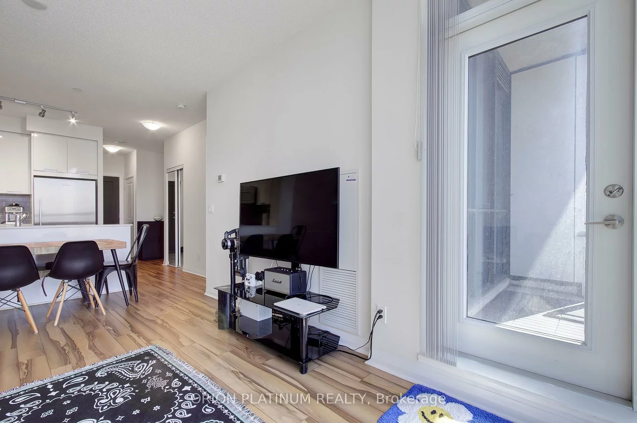 55, Eglinton, Hurontario, Mississauga
