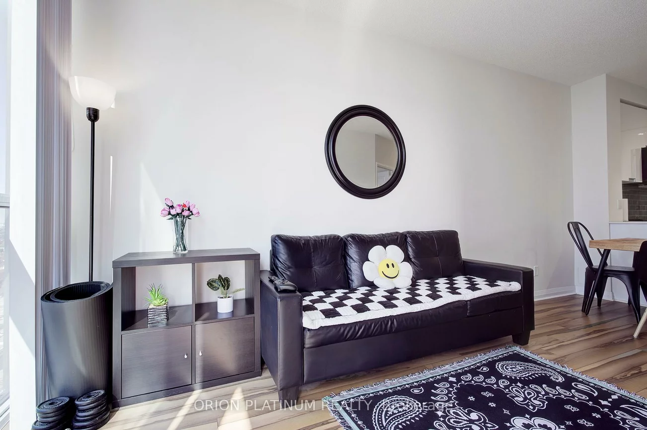 55, Eglinton, Hurontario, Mississauga