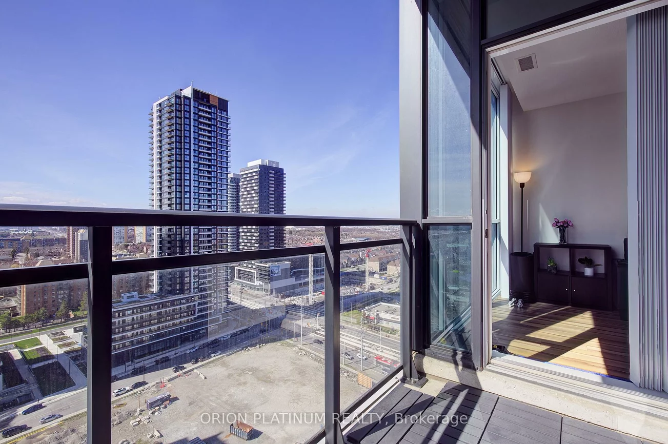 55, Eglinton, Hurontario, Mississauga